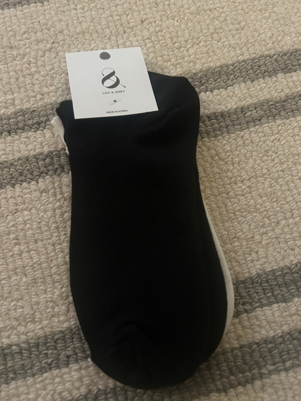 Lou & Grey Black Low-Cut Athletic No-Show Socks (Pair)